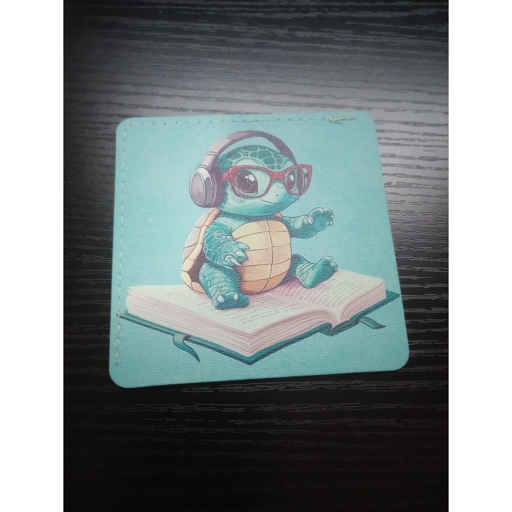 Handmade Diamond Painting Turtle Bookmark Faux Leather Reading Gift 4" x 6" - Picture 2 of 3